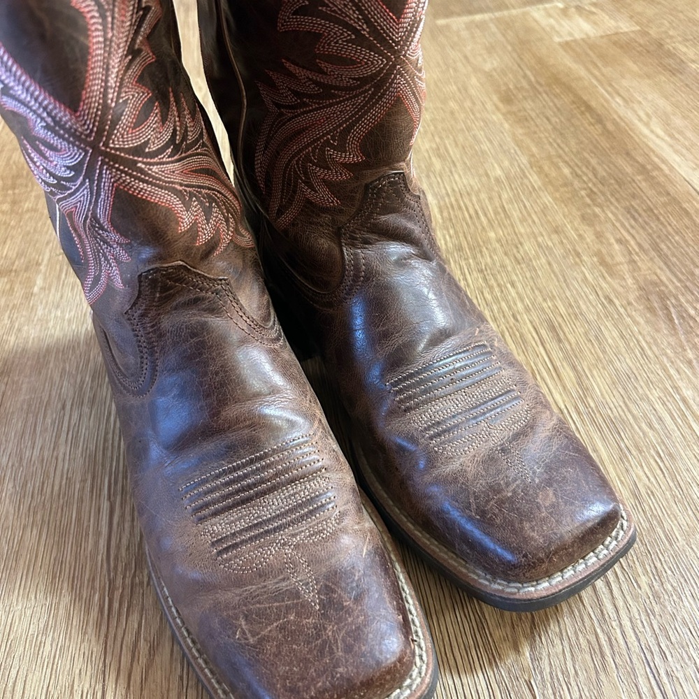 Ariat Brown Western Boots with Pink Stitching